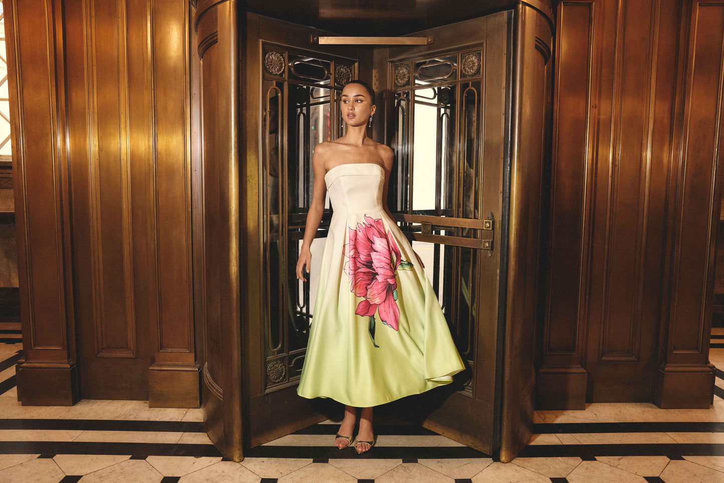 Elisia Strapless Gown